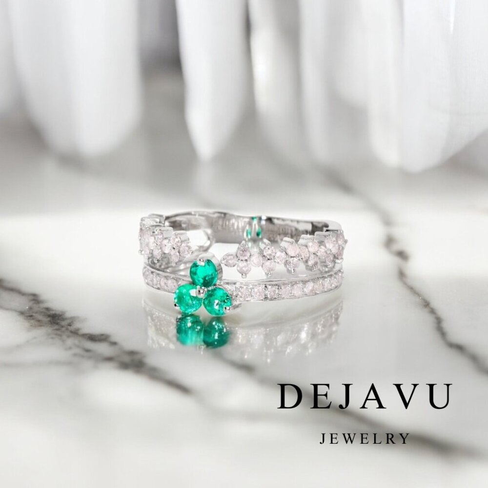 Emerald Sakura Ring